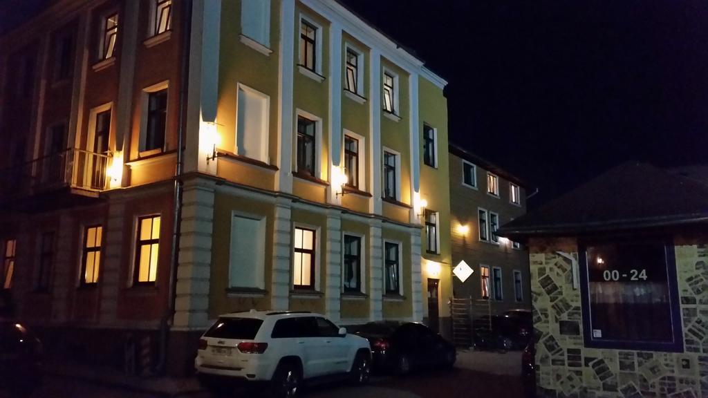 Knights Court Hotel รีกา ภายนอก รูปภาพ